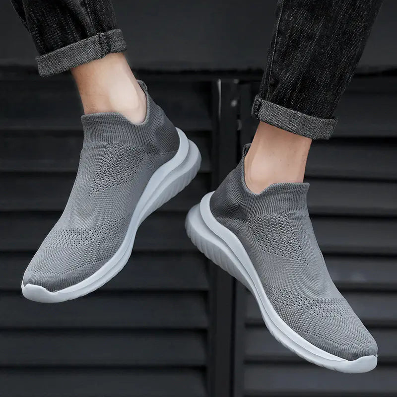 Lightweight Mesh Training Sneakers – Unisex Gym & Everyday Shoes