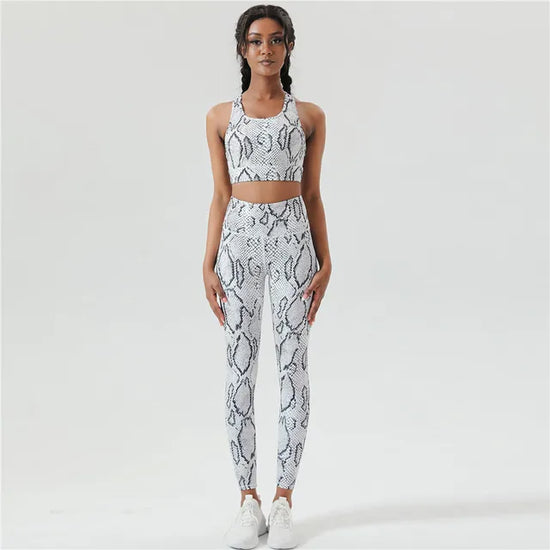 Women’s Snakeskin Training Set – Sports Top & Leggings