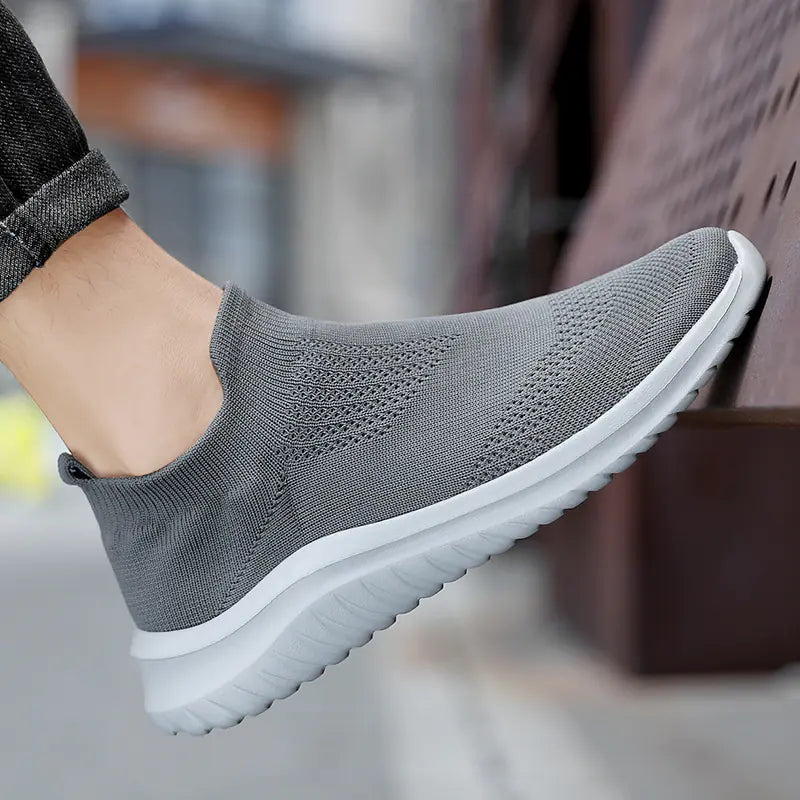Lightweight Mesh Training Sneakers – Unisex Gym & Everyday Shoes